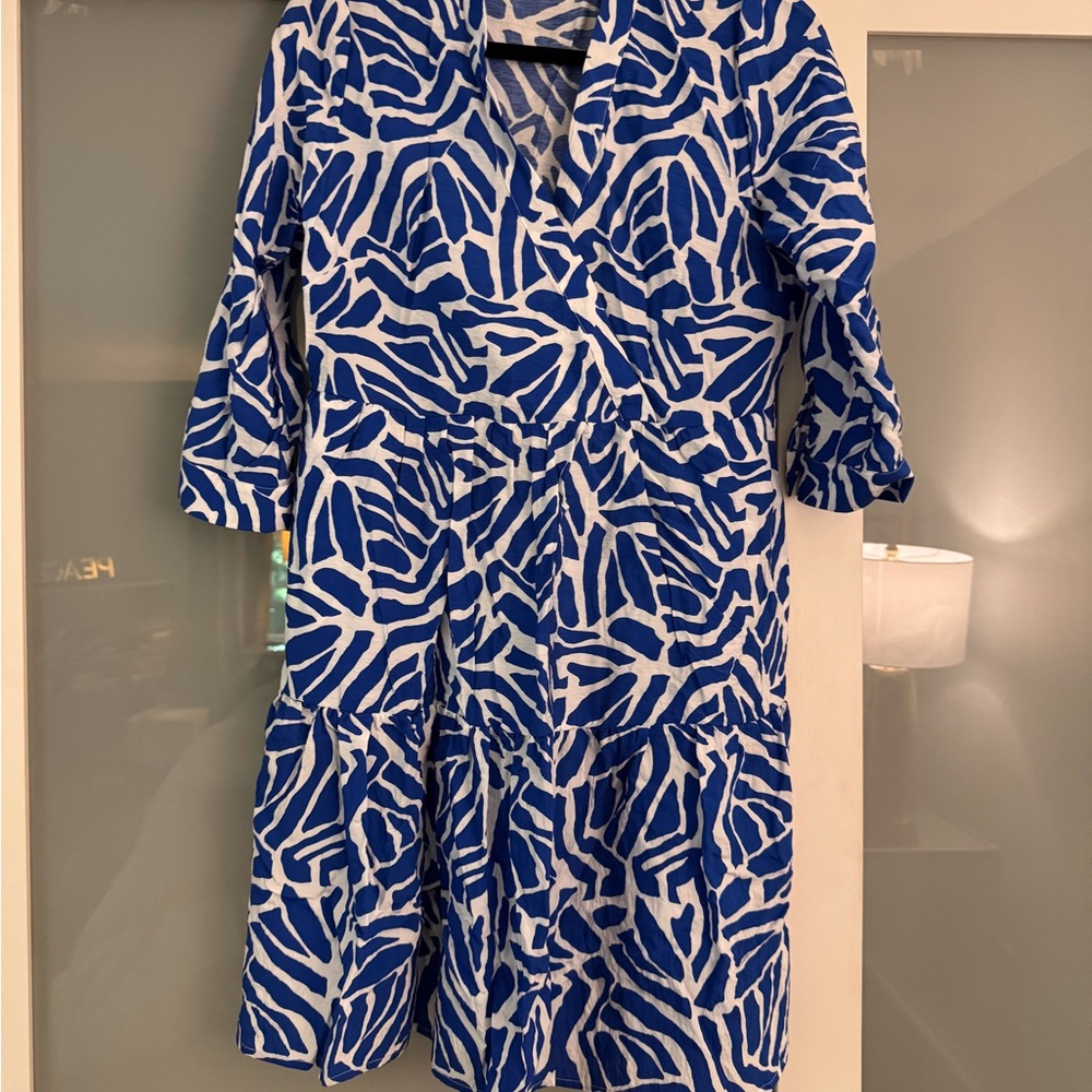 Rachel Zoe Blue and White Zebra Print Top